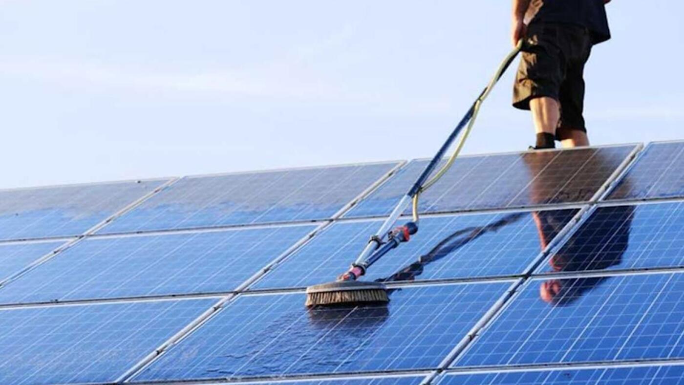 Solar Panel Cleaning Ocean Isle Beach NC